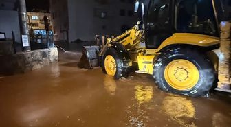 Bodrum'da şiddetli yağış nedeniyle su baskınları yaşandı