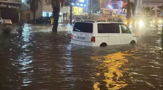 Bodrum'da yağış uyarısının ardından okullara 1 gün ara verildi
