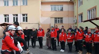 Boyabat'ta deprem tatbikatı gerçekleştirdi