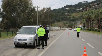 Bozyazı ilçesinde bayram dolayısıyla trafik denetimleri artırıldı