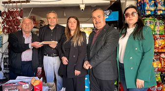 Bozyazı ilçesinde öğrenciler, ihtiyaç sahiplerinin bakkallara olan borcunu ödedi