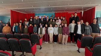 Bozyazı ilçesinde öğrencilere teknoloji bağımlılığına karşı eğitim verildi