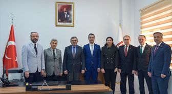 BŞEÜ Diş Hekimliği Fakültesi Dekanı olan Prof. Dr. Mehmet Bülbül görevine başladı