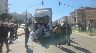 Bursa'da zincirleme trafik kazasında 5 kişi yaralandı