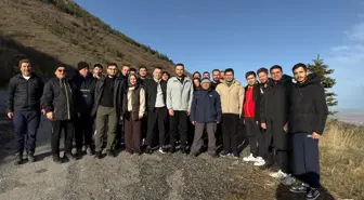 Büyükşehir Belediye Başkanı Büyükkılıç, Ali Dağı'nda gençlerle yürüdü