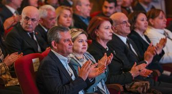 CHP Genel Başkanı Özel, "1 Mart 2003 Direnişi" belgeselinin gösteriminde konuştu Açıklaması