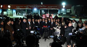 CHP Genel Başkanı Özel, Sincan Cezaevi'nde Tanju Özcan'ı ziyaretinin ardından konuştu Açıklaması
