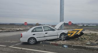 Çorum'da iki otomobilin çarpıştığı kazada 6 kişi yaralandı