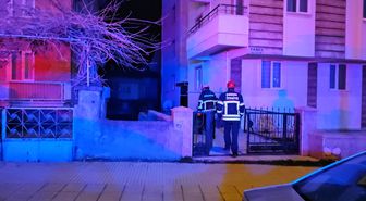 Çorum'da şizofreni hastasının rehin aldığı anne ve anneannesini polis kurtardı