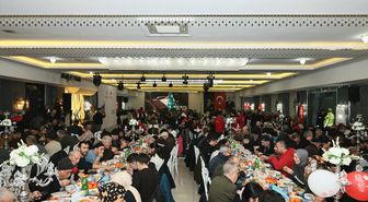 Çorum Valisi Çalgan, Tokat Vakıflar Bölge Müdürlüğünün iftar programına katıldı