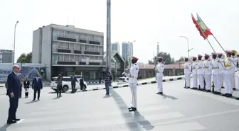 Cumhurbaşkanı Erdoğan, Etiyopya'da Adva Zafer Anıtı'na Çelenk Koydu