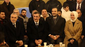 Cumhurbaşkanı Yardımcısı Yılmaz ve Bakan Işıkhan, AK Parti İstanbul teşkilatını ziyaret etti