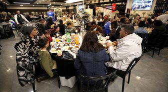 Deniz Feneri Derneği Akdeniz Temsilciliği Antalya'da iftar programı düzenledi
