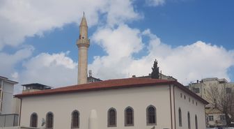 Depremde hasar gören 161 yıllık Dervişiye Camisi bayram namazıyla ibadete açılacak