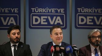 DEVA Partisi Genel Başkanı Babacan, Aydın'da partisinin iftar programına katıldı