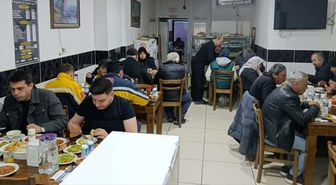Dikmen'de esnaf iftarda bir araya geldi