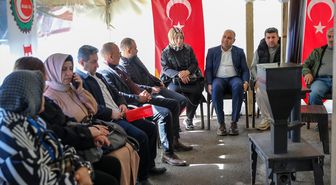 Diyarbakır'da bazı belediyelerde işten çıkarılan işçilerin eylemi sürüyor