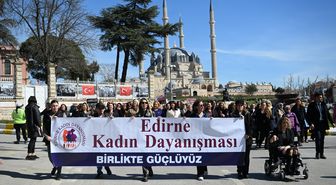 Edirne'de 8 Mart Dünya Kadınlar Günü kutlandı