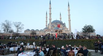Edirne'de 'Bereket Sofrası' kuruldu