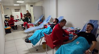 Edirne'de öğrenci yurdunda kan bağışı kampanyası düzenlendi