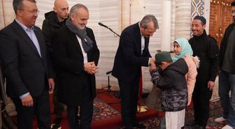 Edirne Valisi Sezer, vatandaşlarla bayramlaştı