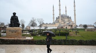 Edirne ve Kırklareli'nde sağanak etkili oluyor