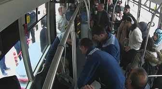 Elazığ'da rahatsızlanan yolcuyu otobüs şoförü hastaneye yetiştirdi