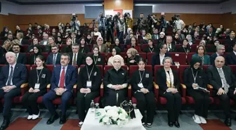 Emine Erdoğan, TOGEMDER'in "22 Okula 22 Kütüphane" projesinin açılış töreninde konuştu Açıklaması