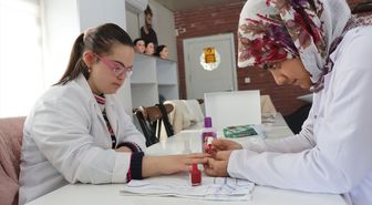 Erzincan'da özel gereksinimli öğrenciler meslek öğrenerek hayata hazırlanıyor