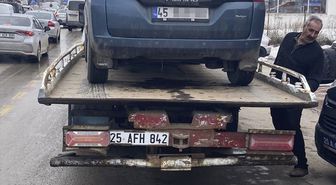 Erzurum'da polisin 'dur ihtarına' uymayan sürücüye 200 bin lira ceza