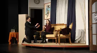 Erzurum'da polisler uyuşturucunun zararlarını anlatan tiyatro oyunu sahneledi