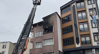 Esenler'de 4 katlı binada çıkan yangın söndürüldü