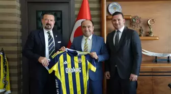 Fenerbahçe Yönetim Kurulu üyesi Torunoğulları'ndan Seydikemer Belediyesine ziyaret
