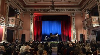 Flüt sanatçısı Zeynep Keleşoğlu ile piyanist Gökhan Aybulus Bulgaristan'da konser verdi