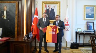Galatasaray Başkanı Özbek'ten İçişleri Bakanı Çiftçi'ye 'hayırlı olsun' ziyareti