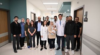 Gaziantep'te kafasında tümörle doğan bebek sağlığına kavuştu