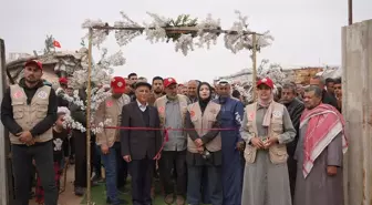 Gazze Şeridi'nde kurulan 'Yıldız Tilbe Çadır Kenti'nin açılışı yapıldı
