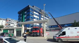 Gebze'de üretim tesisinde çıkan yangın söndürüldü