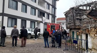 Gelibolu'da apartmanda çıkan yangın söndürüldü