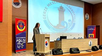 Gerze'de üniversite öğrencilerine yönelik bağımlılık paneli düzenlendi