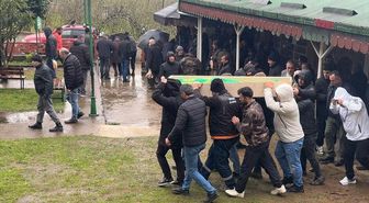 Giresun'daki yangında hayatını kaybeden kişinin cenazesi toprağa verildi