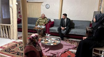 Güdül Kaymakamı Akar, iftar sofrasına konuk oldu