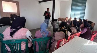 Gümüşhacıköy'de Jandarmadan 'En İyi Narkotik Polisi Anne Projesi' eğitimi