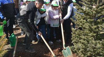Gümüşhane'de Orman Haftası'nda fidanlar toprakla buluşturuldu