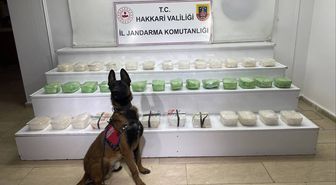 Hakkari'de 58 kilo 971 gram sentetik uyuşturucu ele geçirildi