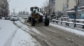 Hakkari'de kar etkili oldu