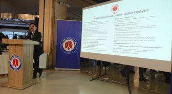 Hakkari'de üniversite öğrencileri bilişim suçları konusunda bilgilendirildi