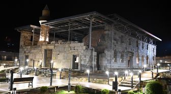 Hatay ve Osmaniye'de ilk teravih namazı kılındı