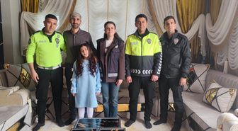 Hizan'da polislerden şehit ailesine bayram ziyareti