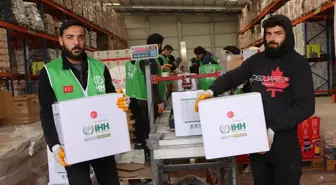 İHH'nin ramazan yardımları Kilis'ten Türkiye'ye dağıtılacak